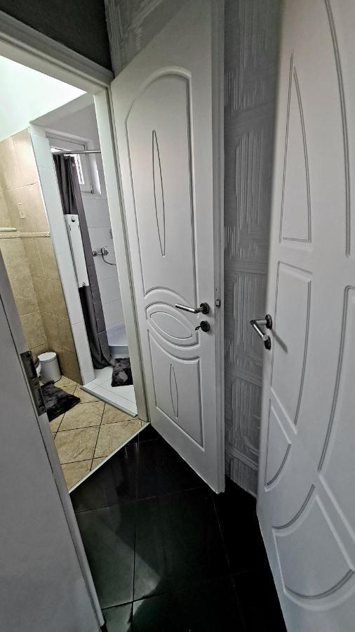 Airport Luxury Apartman 42 Vecsés Eksteriør billede